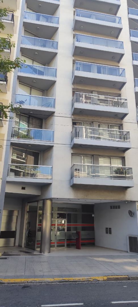 ALQUILER DE DEPARTAMENTO EN CABA - BARRACAS - 3