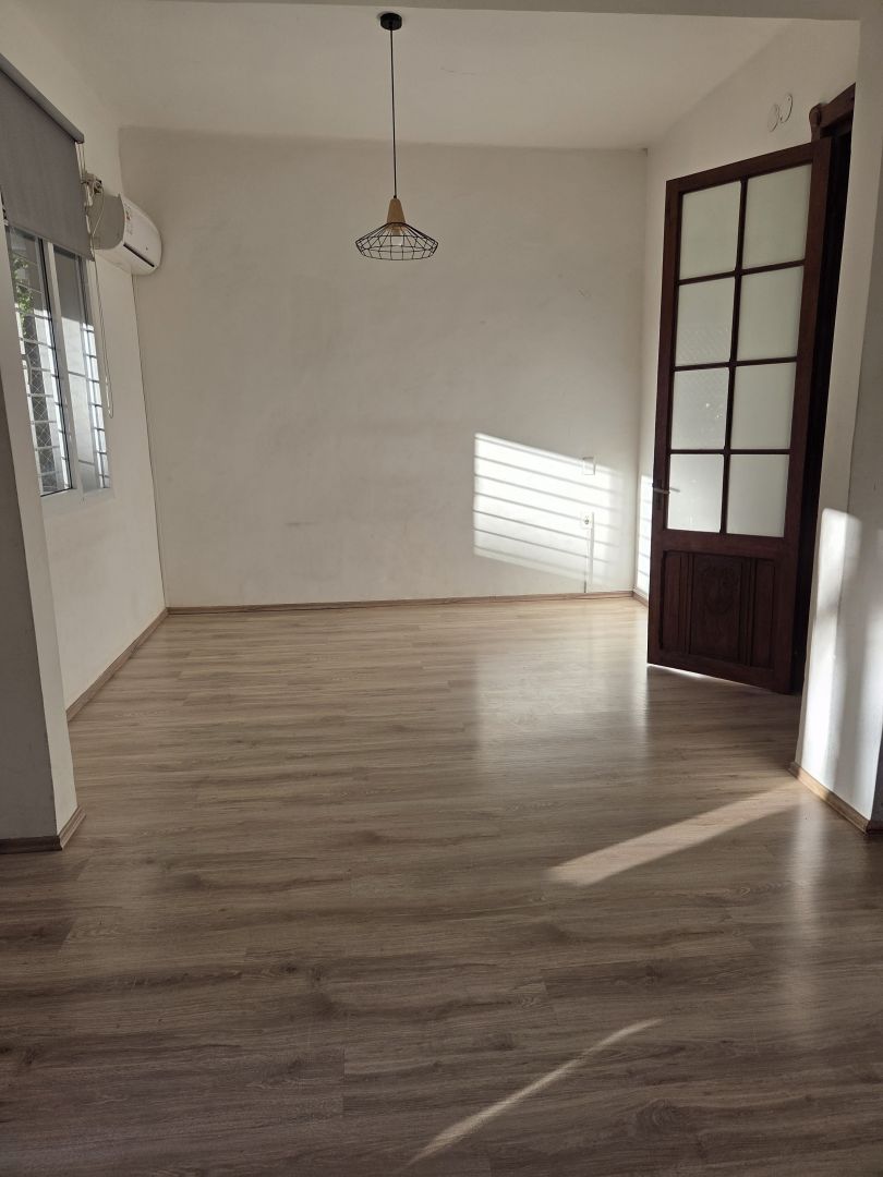 Casa en venta - 3 dormitorios, azotea, Parque Batlle