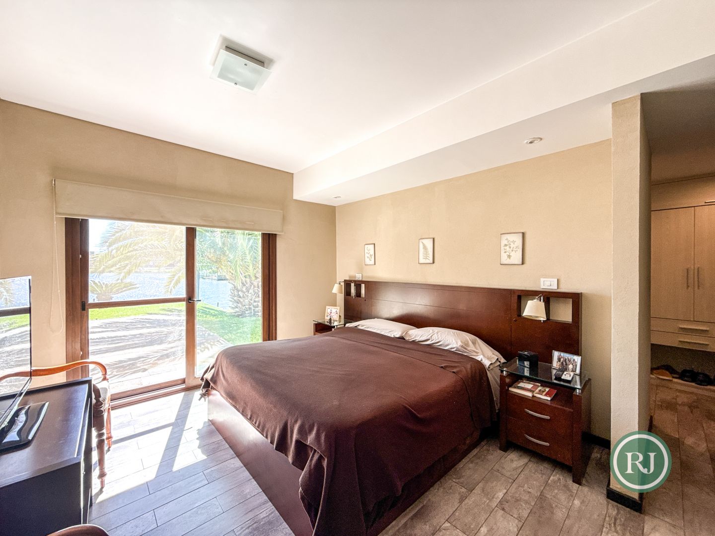 VENTA DE CASA EN Tigre - San Benito - 35