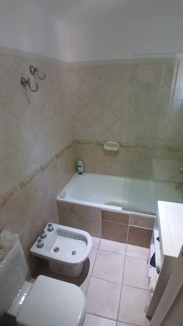 VENTA DE CASA EN Esteban Echeverría - 13