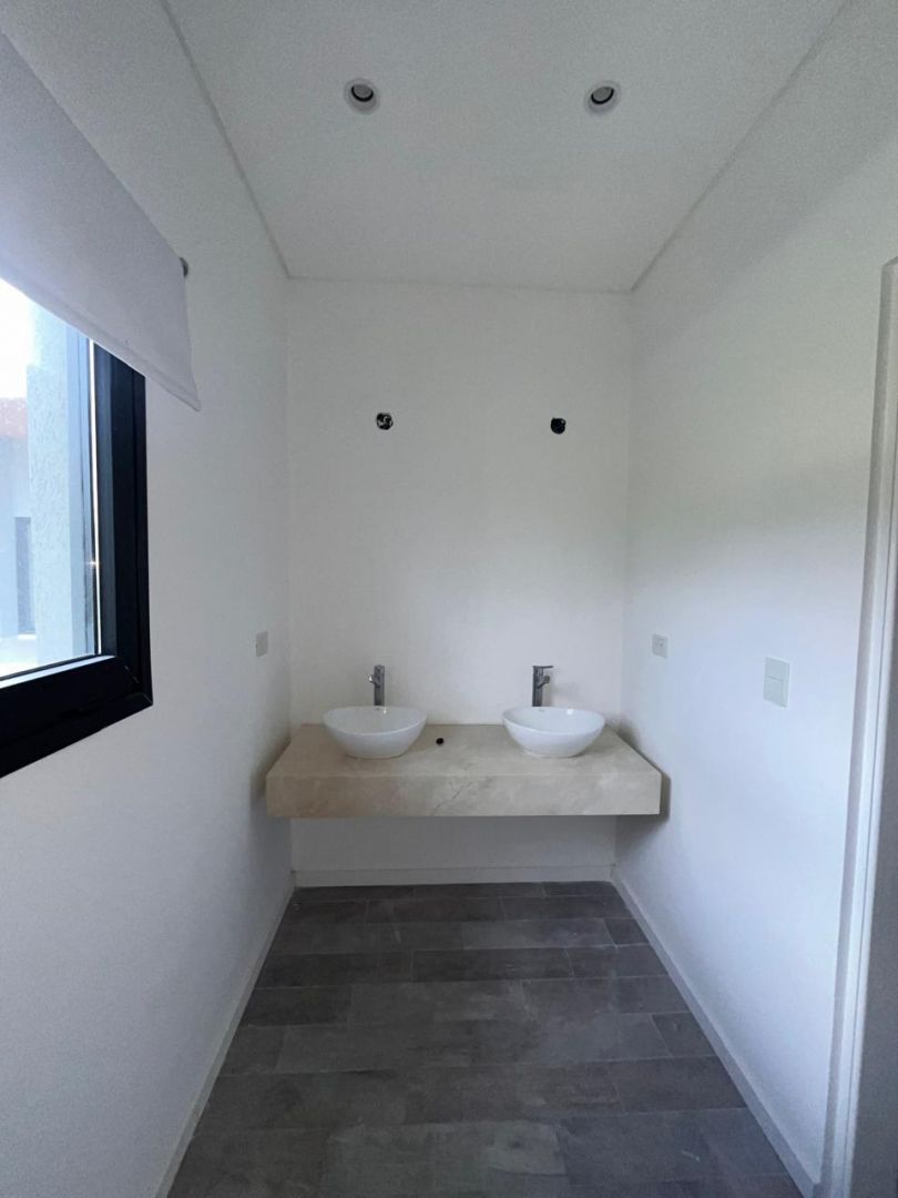 VENTA DE CASA EN Ezeiza - Valdevez Barrio Privado - 17