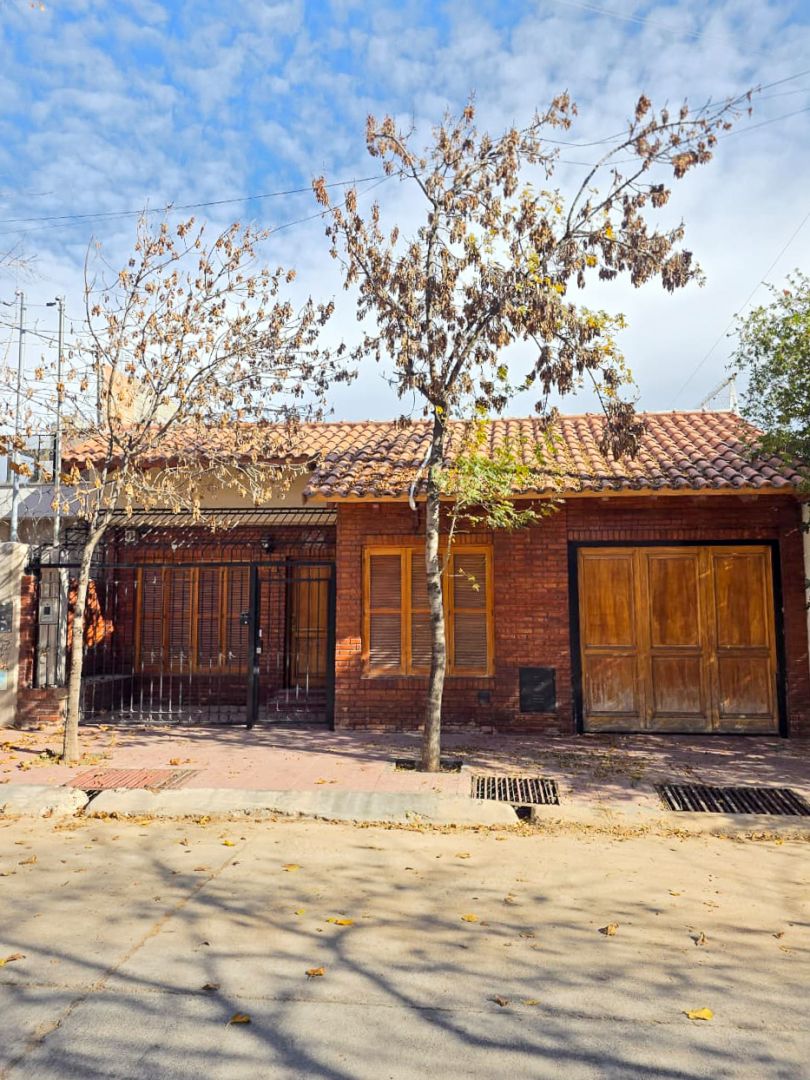 Casa en Alquiler en Capital, Mendoza