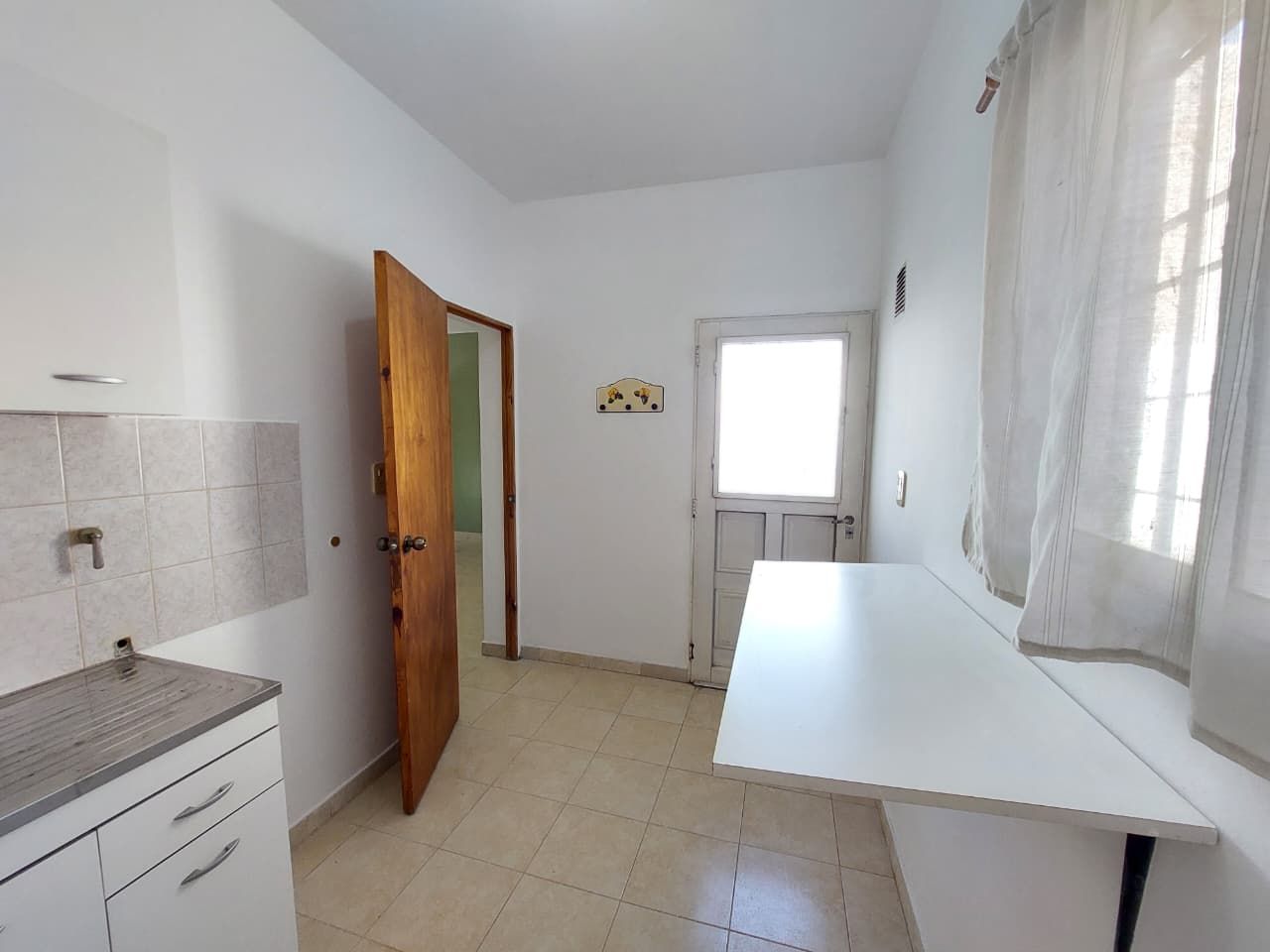 Oficina en Alquiler en Maipu, Mendoza - $ 800.000 | Inmoup - 8