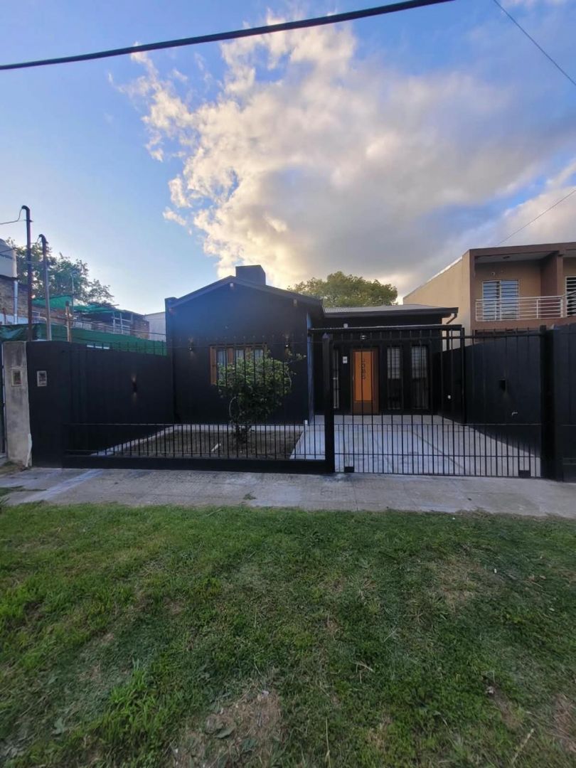 Casa en AGUARIBAY 3300