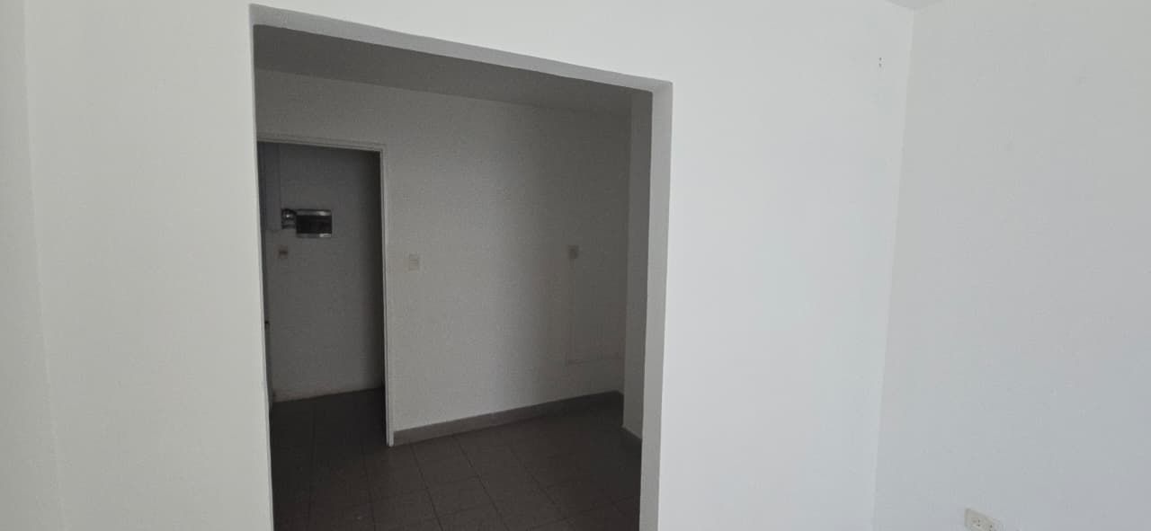 VENTA DE OFICINA EN Neuquén - 12