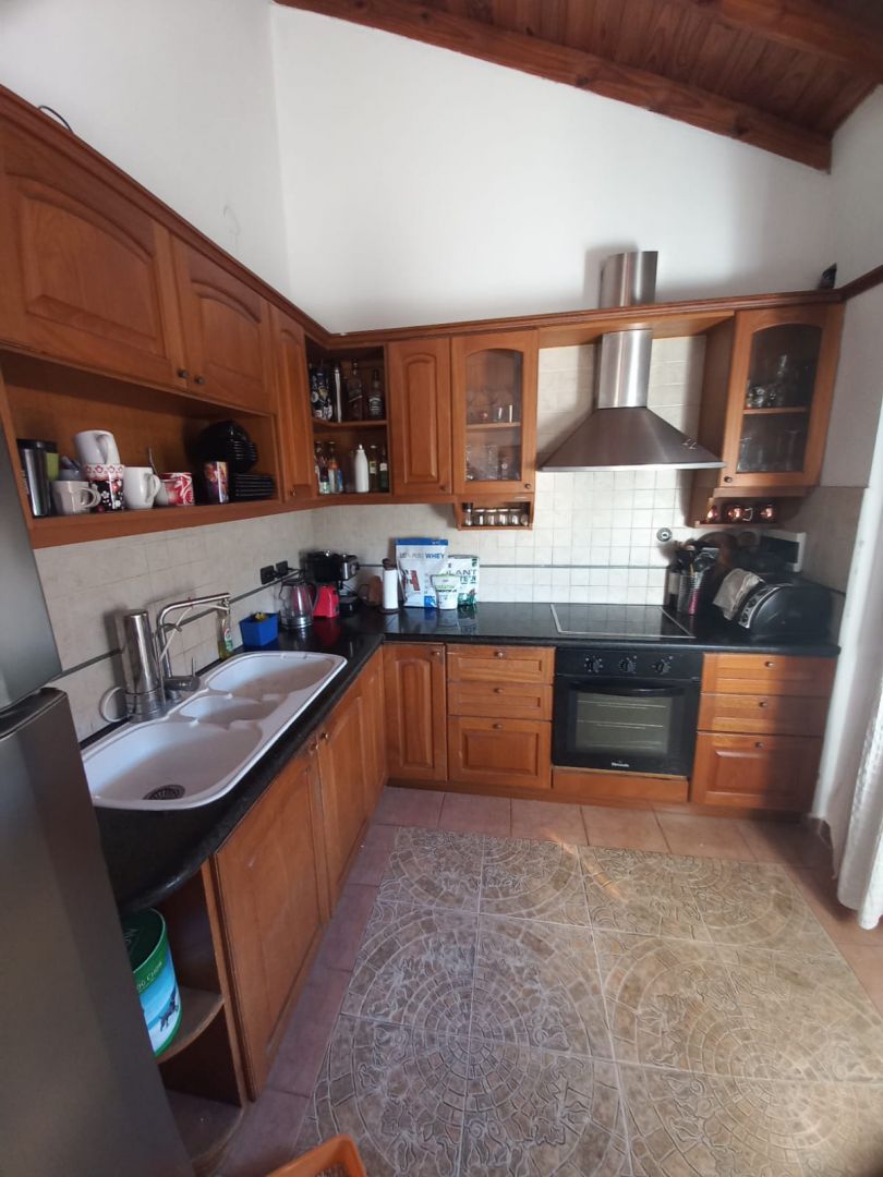 Casa en Venta en Moron, G.B.A. Zona Oeste
