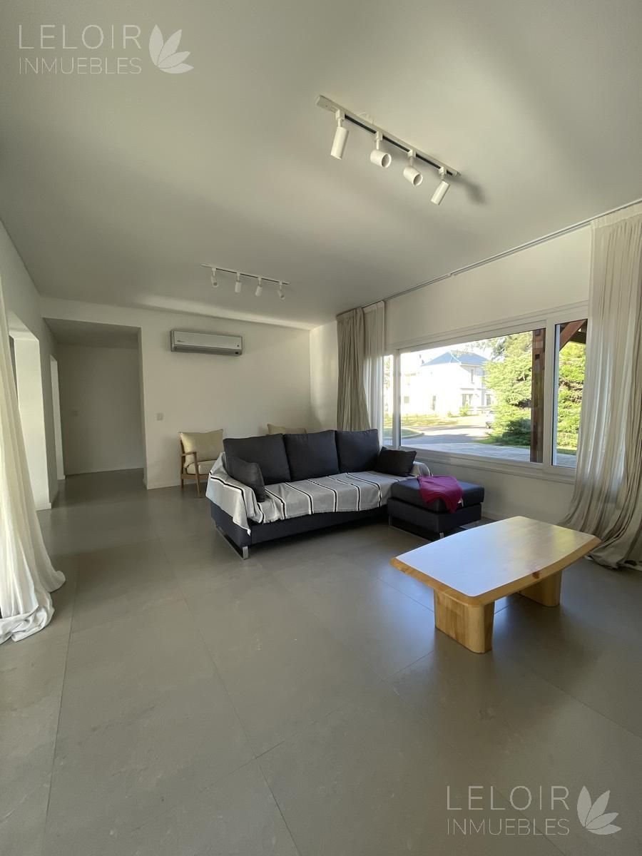 Casa en Venta en Ituzaingo, G.B.A. Zona Oeste