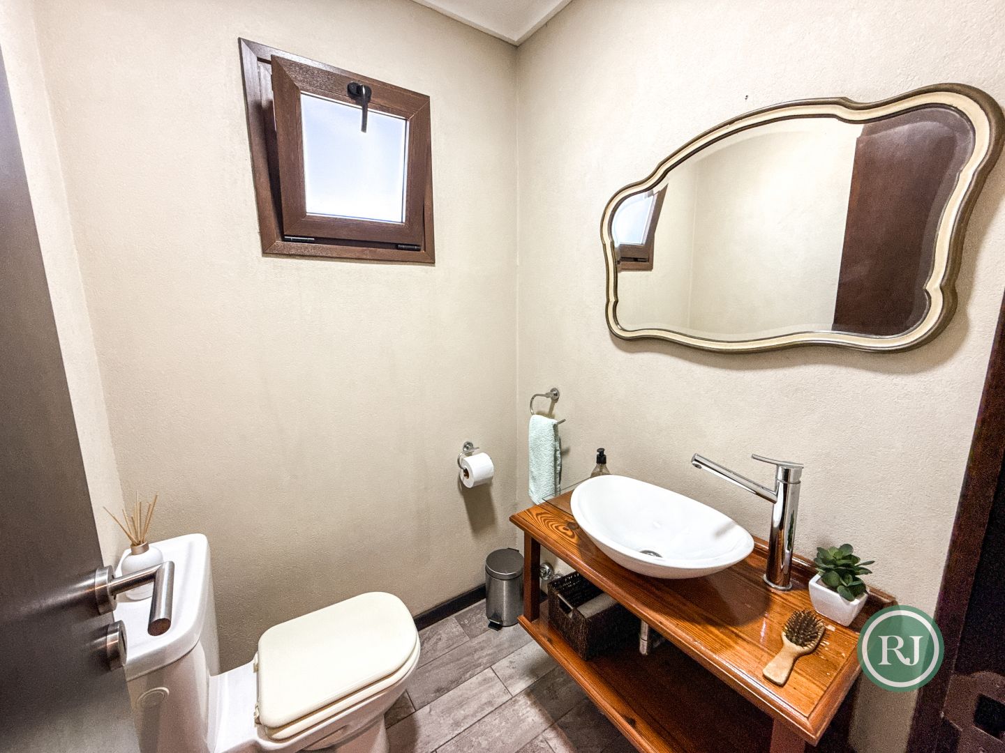 VENTA DE CASA EN Tigre - San Benito - 33