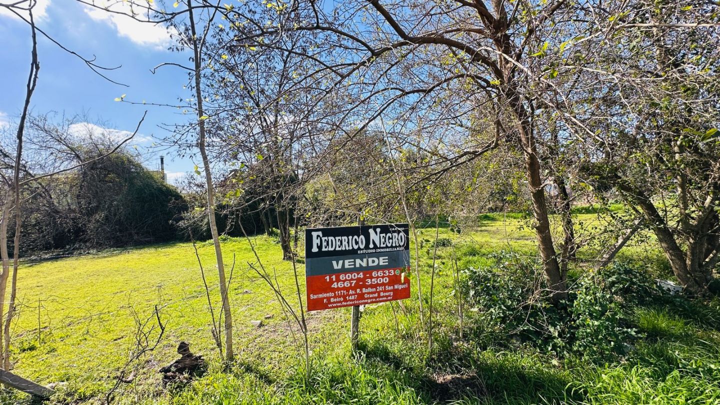 Lote en Zuviria 200
