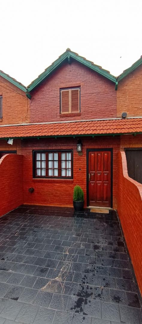 Venta de Casa 3 ambientes en Mar de Ajó 