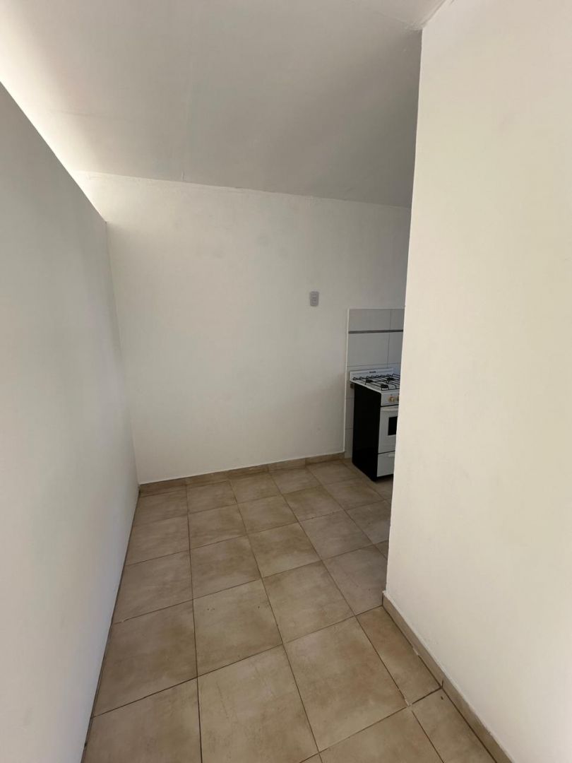 ALQUILER DE DEPARTAMENTO EN San Miguel de Tucumán - Barrio: El Bosque - 6
