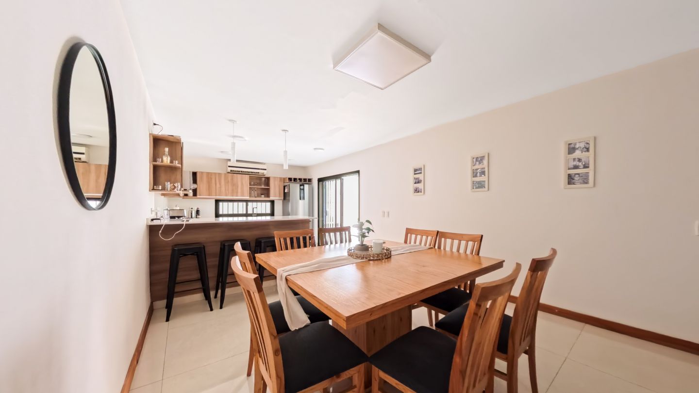 Casa en Venta en General San Martin, G.B.A. Zona Norte