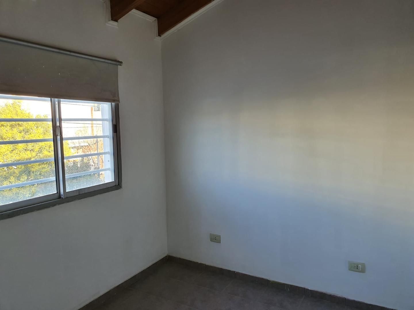 VENTA DE CASA EN Neuquén - Provincias Unidas - 11