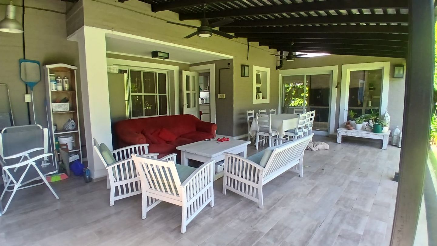 VENTA DE CASA EN Esteban Echeverría - 15