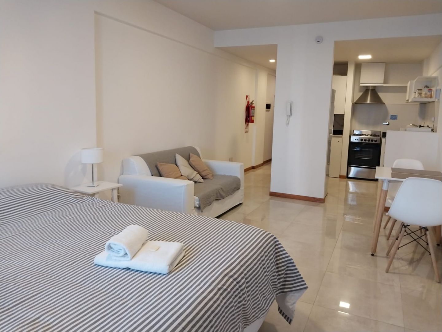 VENTA DE DEPARTAMENTO EN Puerto Madryn - ZONA CENTRO - 5