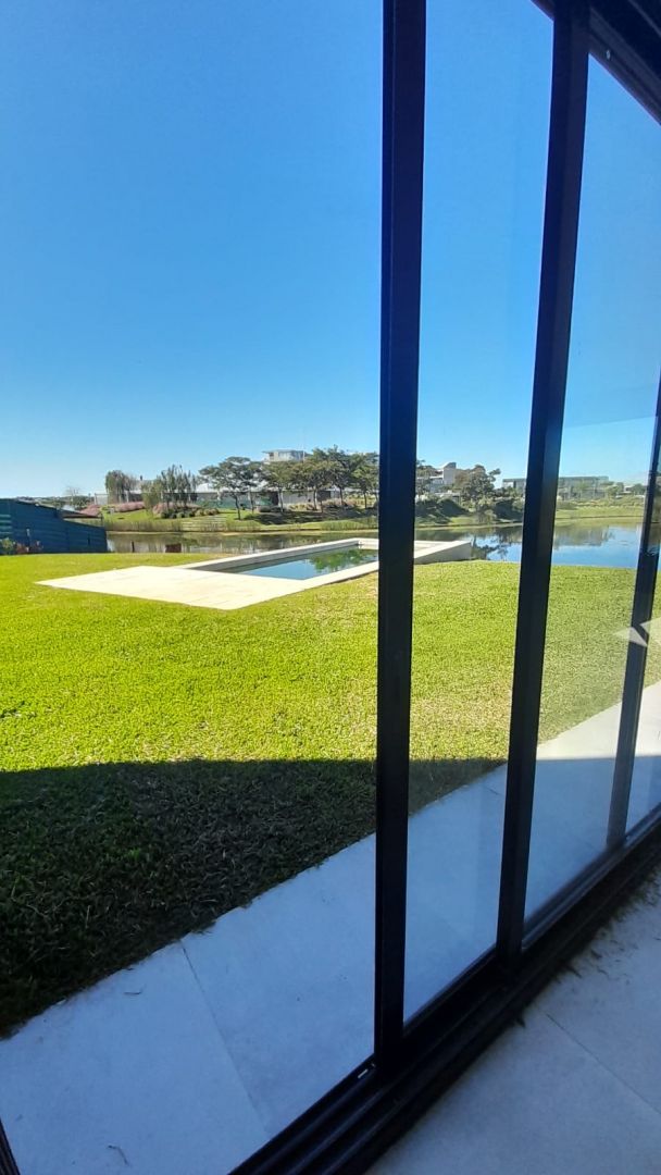Casa en Venta en Escobar, G.B.A. Zona Norte