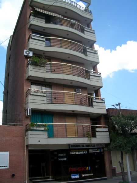 Departamento en Chacabuco 500