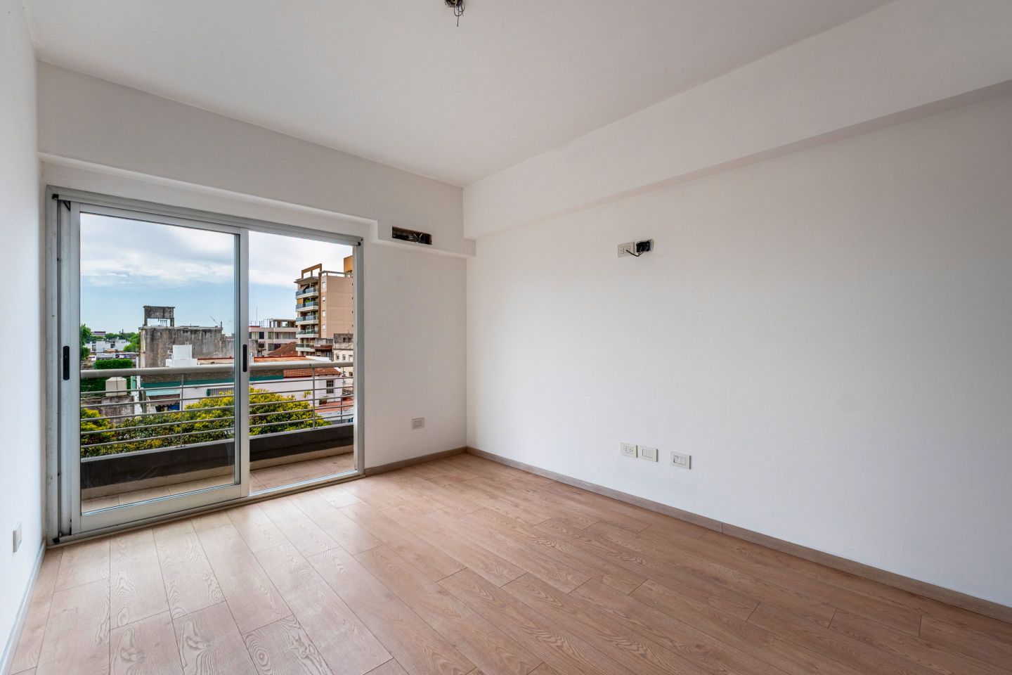 Departamento en Venta en General San Martin, G.B.A. Zona Norte