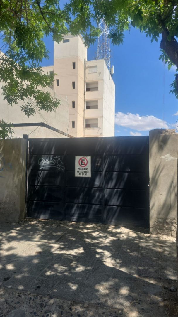 VENTA DE LOTE EN Cipolletti - Centro - 2
