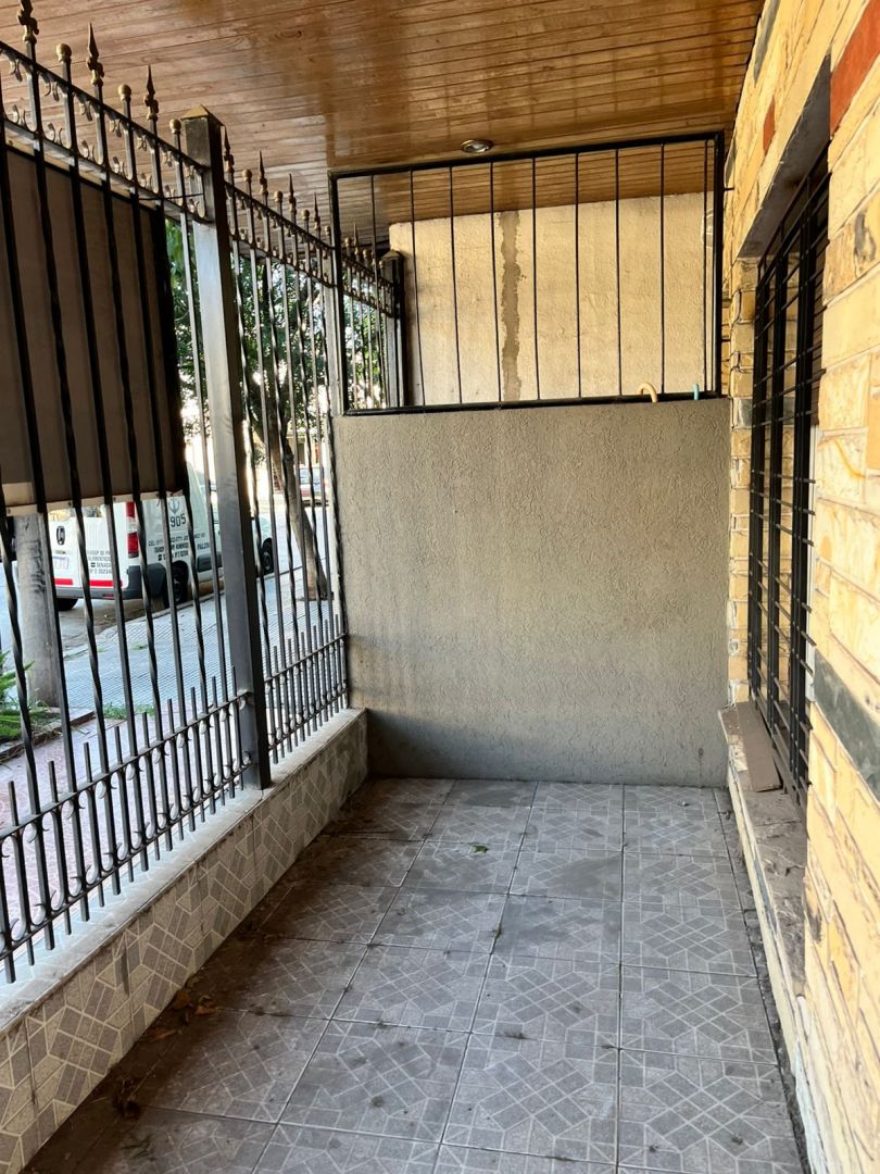 Casa en Venta en Moron, G.B.A. Zona Oeste