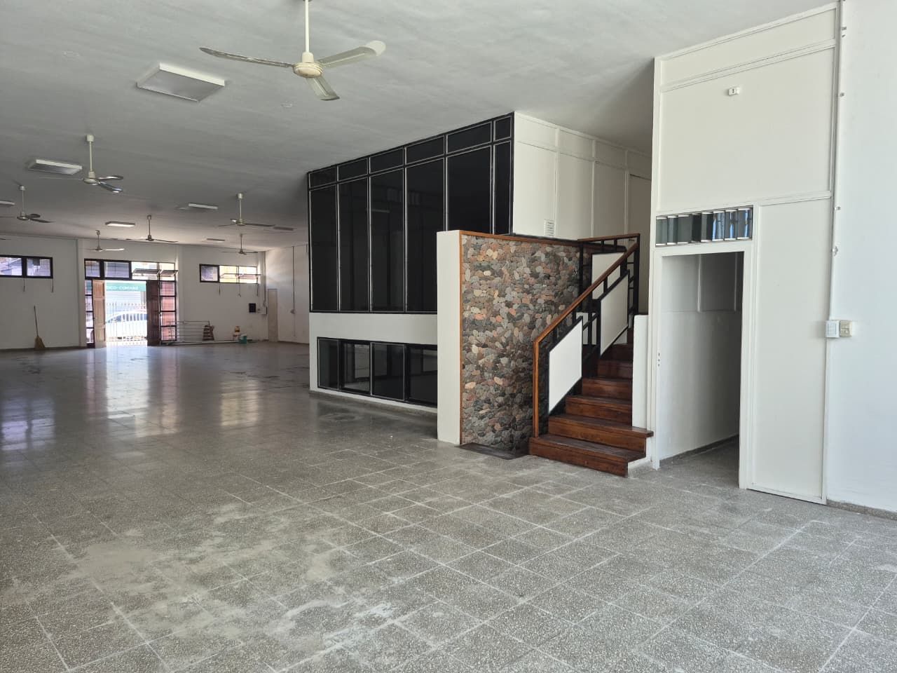 Local Comercial en Alquiler en Maipu, Mendoza
