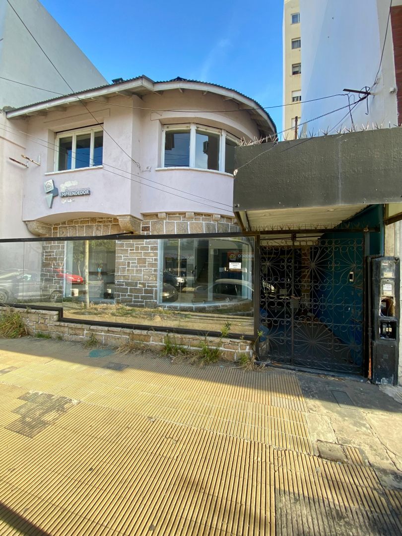 Local Comercial en Alquiler en Lanus, G.B.A. Zona Sur