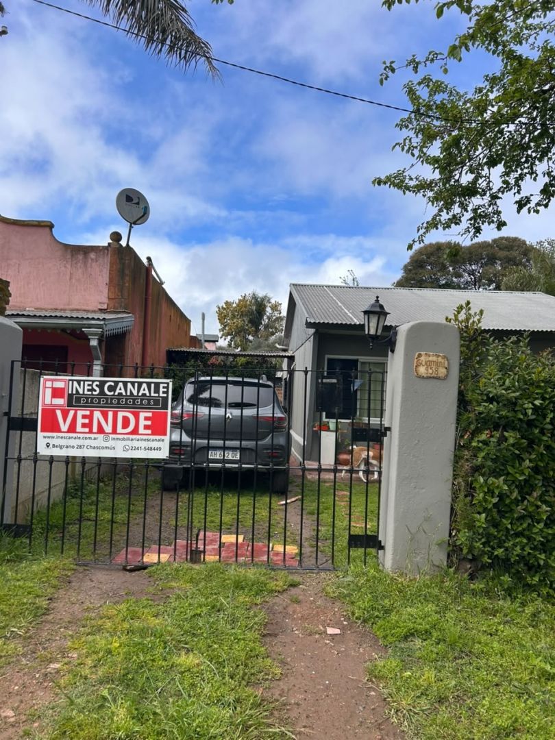 Casa en Guamini 900