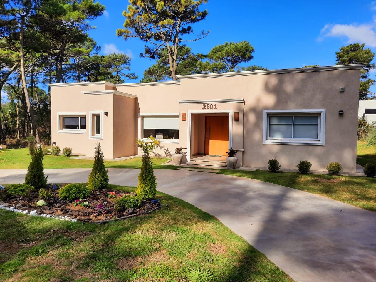 Casa en Alquiler Temporario en Pinamar, Buenos Aires Costa Atlantica