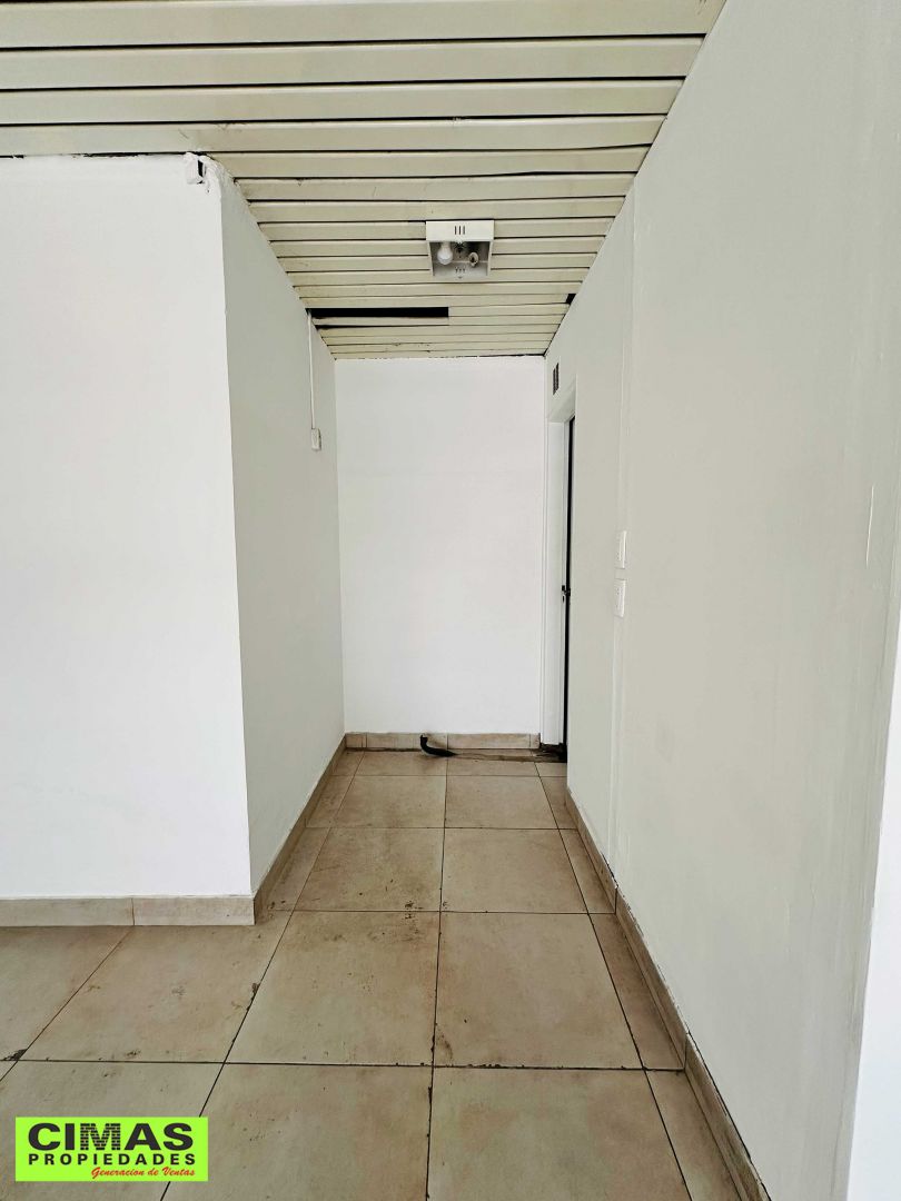 ALQUILER DE LOCAL EN Capital Federal - Floresta - 31