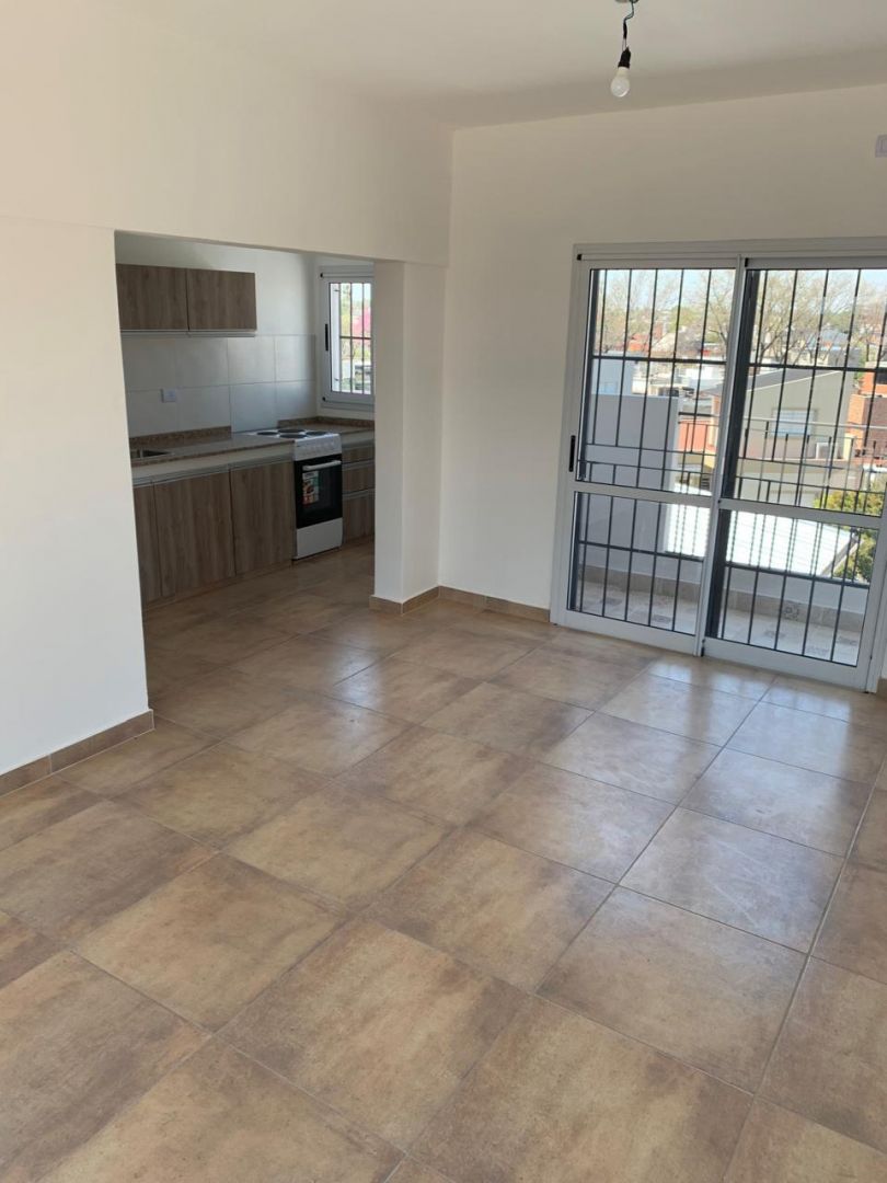 Departamento en Alquiler en General San Martin, G.B.A. Zona Norte