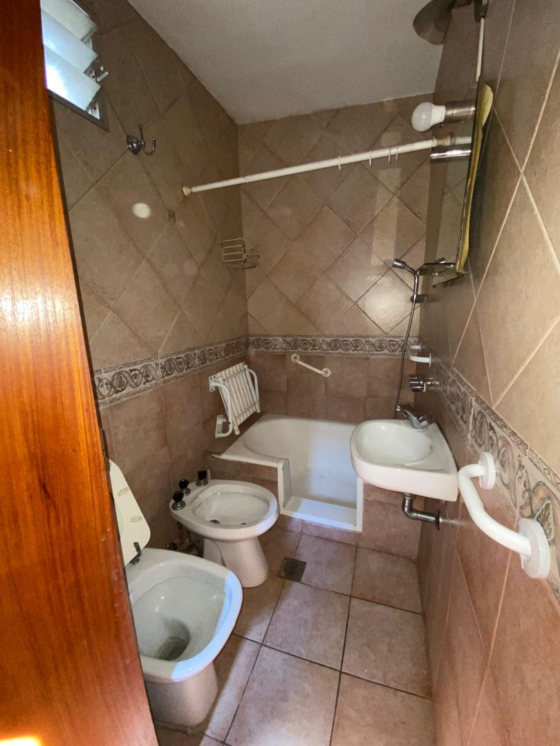 VENTA DE CASA EN Capital Federal - Parque Chas - 28