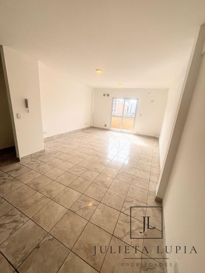 Departamento en Venta en Tres de Febrero, G.B.A. Zona Oeste