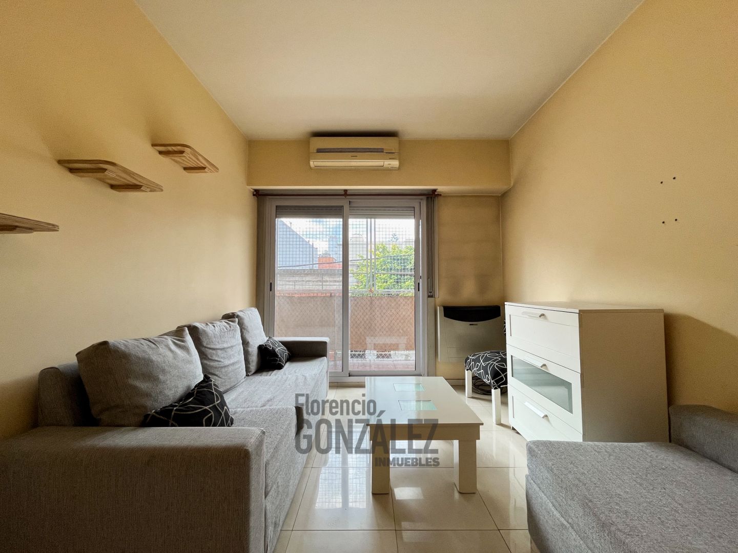 DEPARTAMENTO 2 AMBIENTES CON BALCÓN EN CIUDADELA 