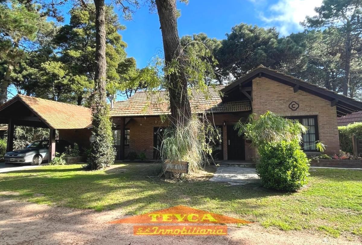Casa en venta Golf Nuevo 5 ambientes