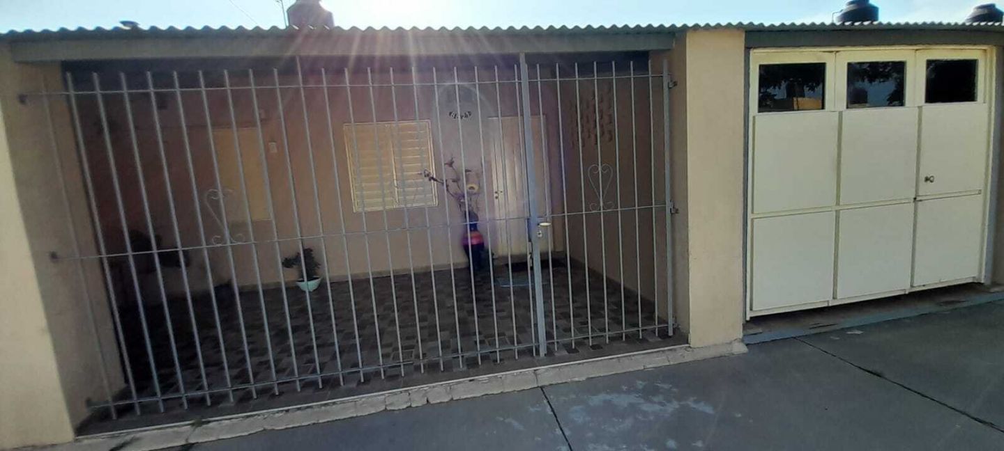 Casa en venta Nueva Esperanza 2 ambientes