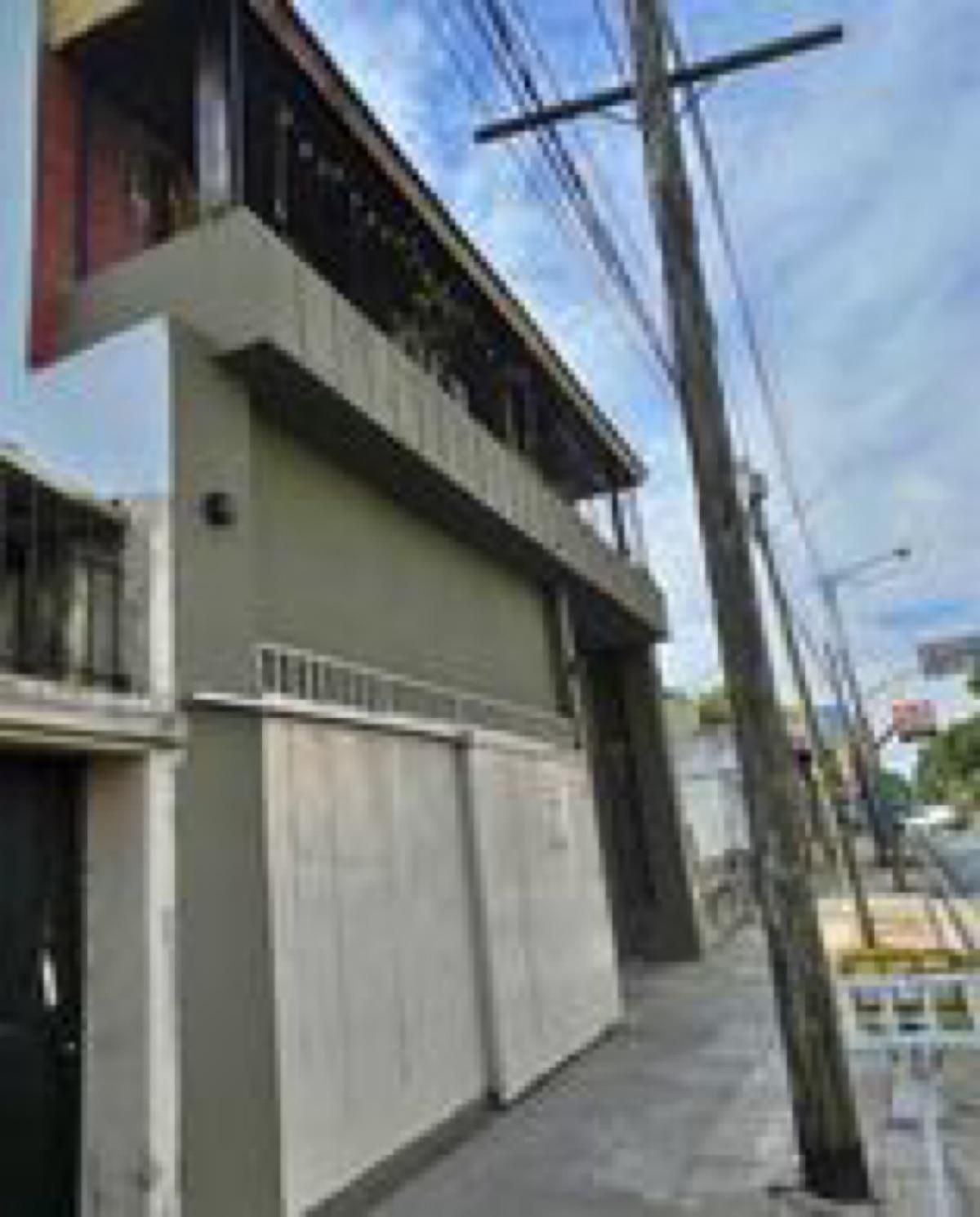 Casa en Venta en General San Martin, G.B.A. Zona Norte