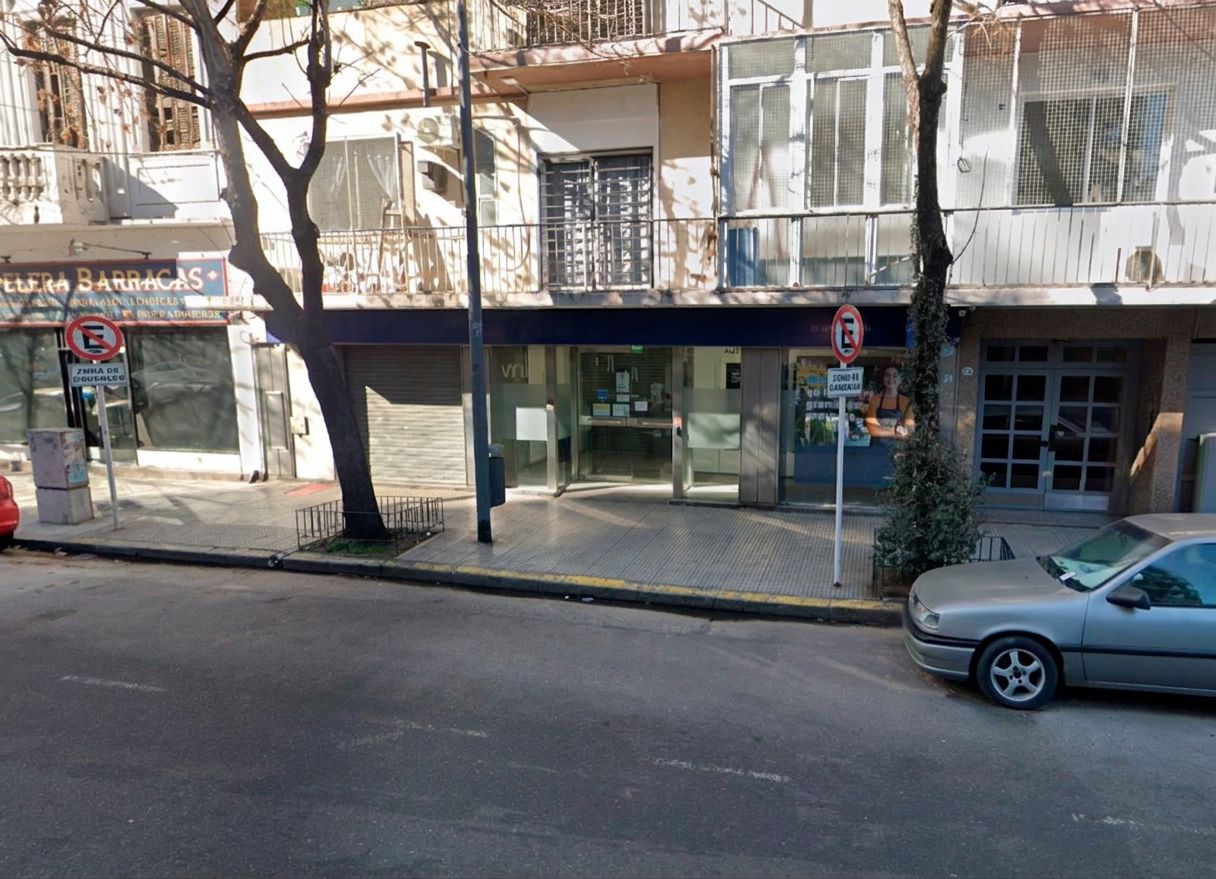 Local Comercial en SUAREZ 1700