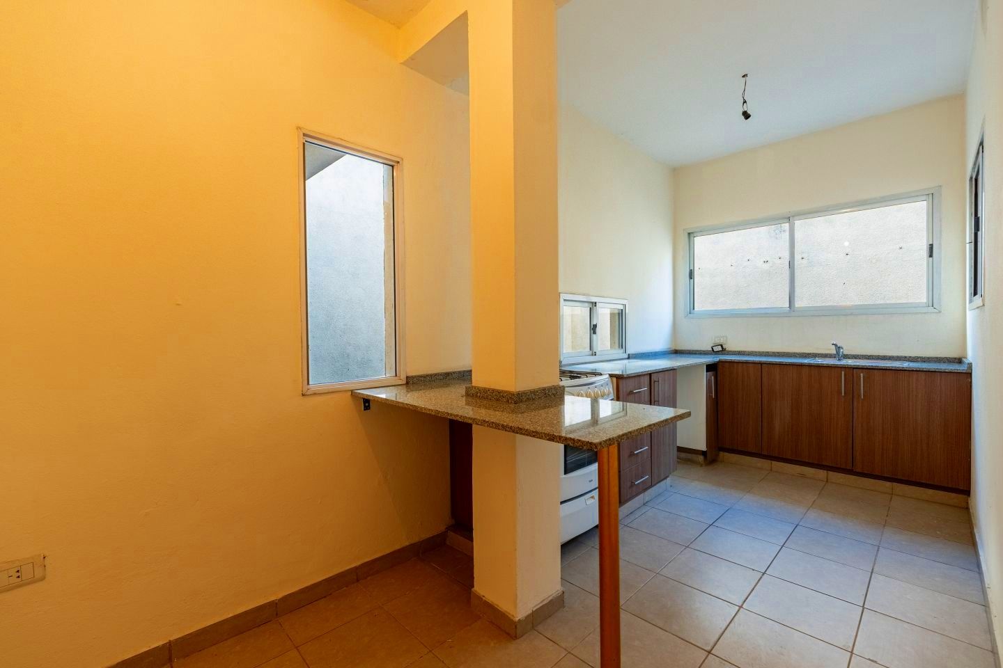Casa en Venta en Tres de Febrero, G.B.A. Zona Oeste