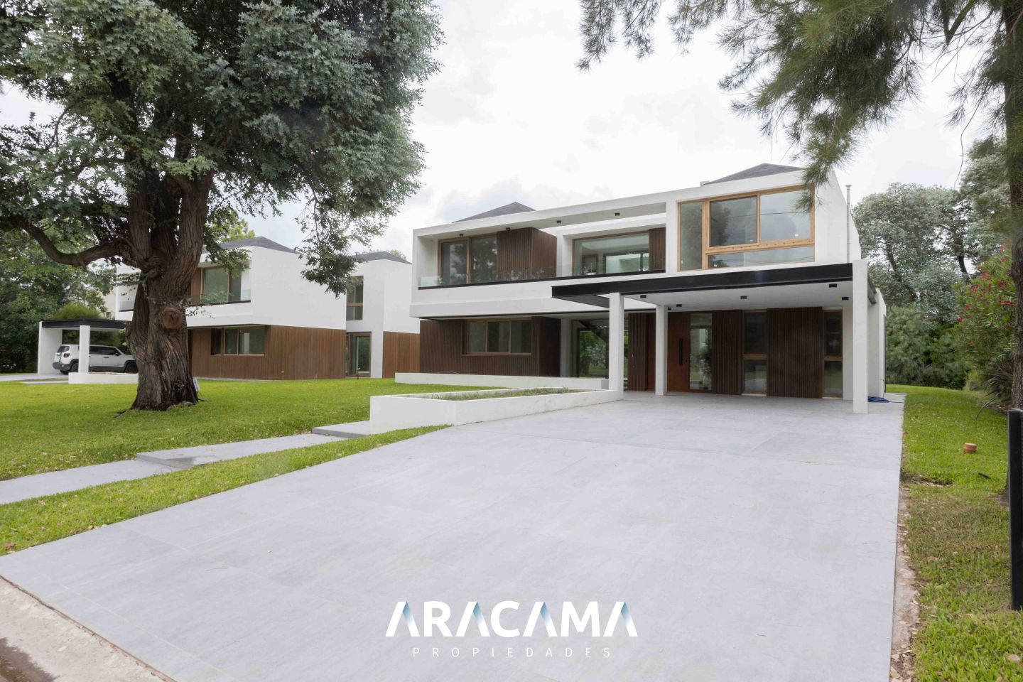 VENTA DE CASA EN Esteban Echeverría - Saint Thomas - 35