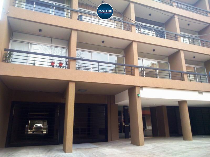 Departamento en QUINTANA 4600