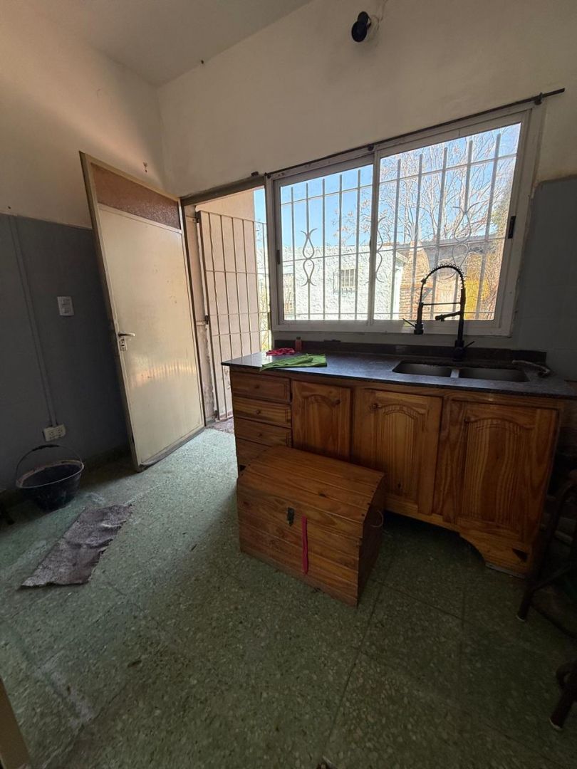 Casa en Venta en Moron, G.B.A. Zona Oeste