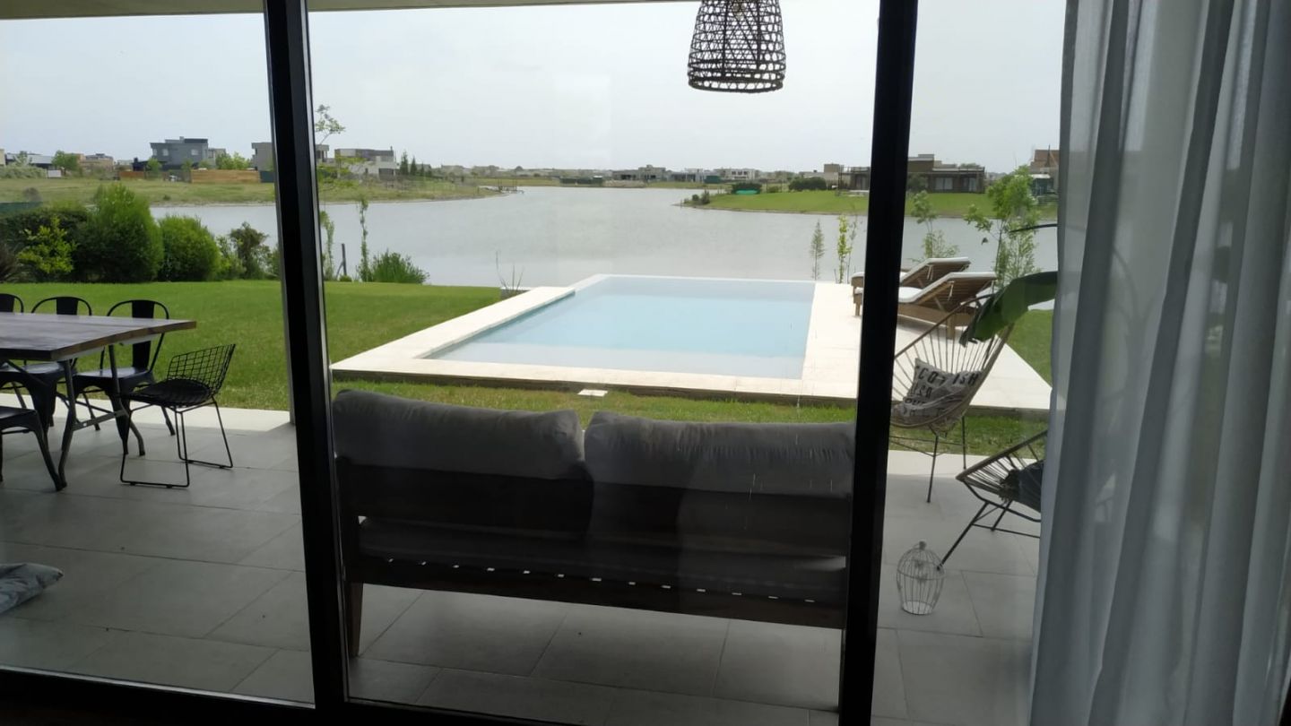 Casa en Venta en Escobar, G.B.A. Zona Norte