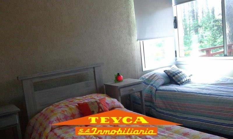 Casa en venta Caril&oacute; 8 ambientes