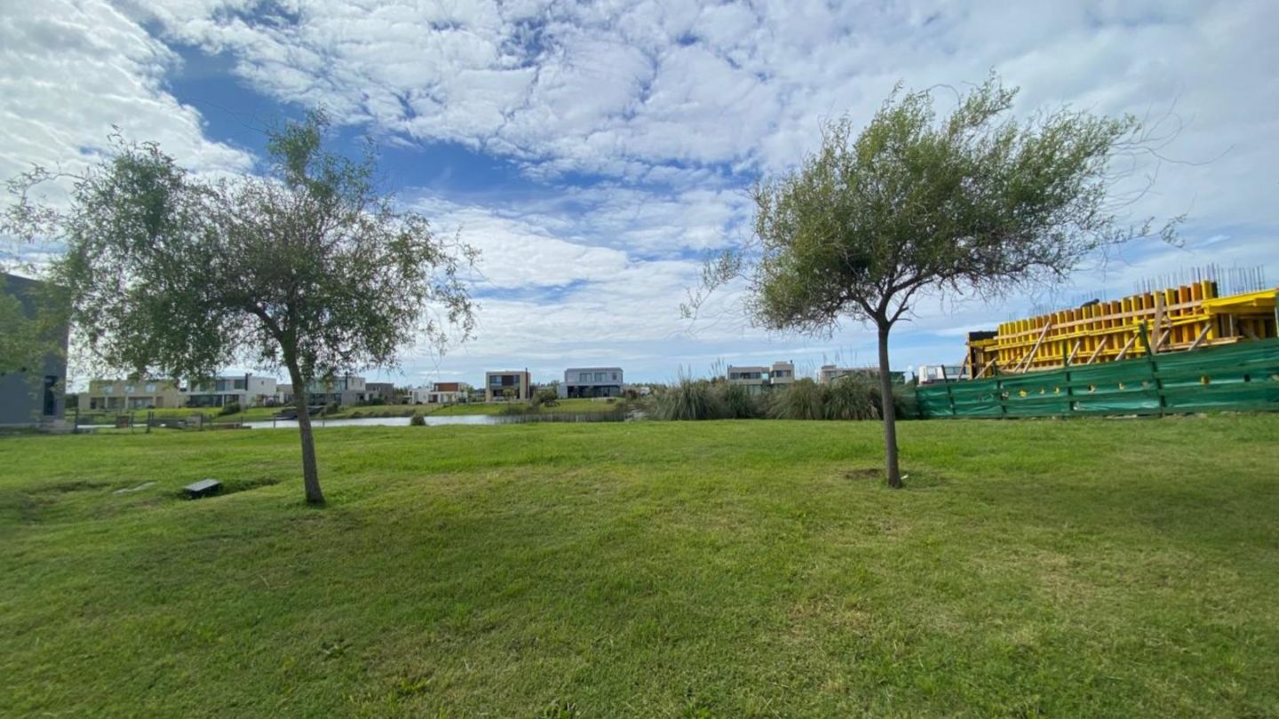 VENTA DE LOTE EN Escobar - El Naudir - 2