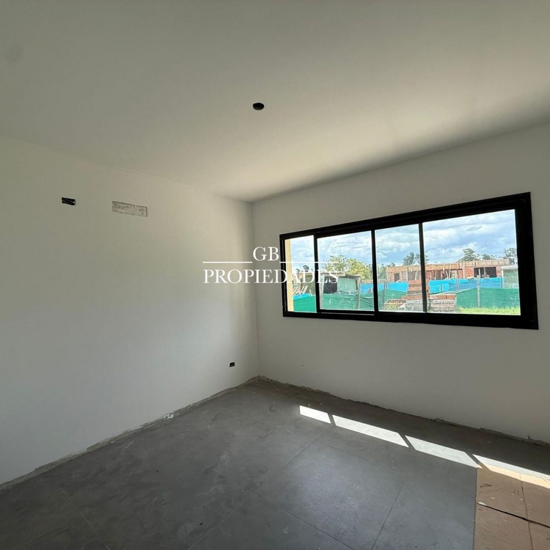 VENTA DE CASA EN Pilar - Santa Sofia - 19