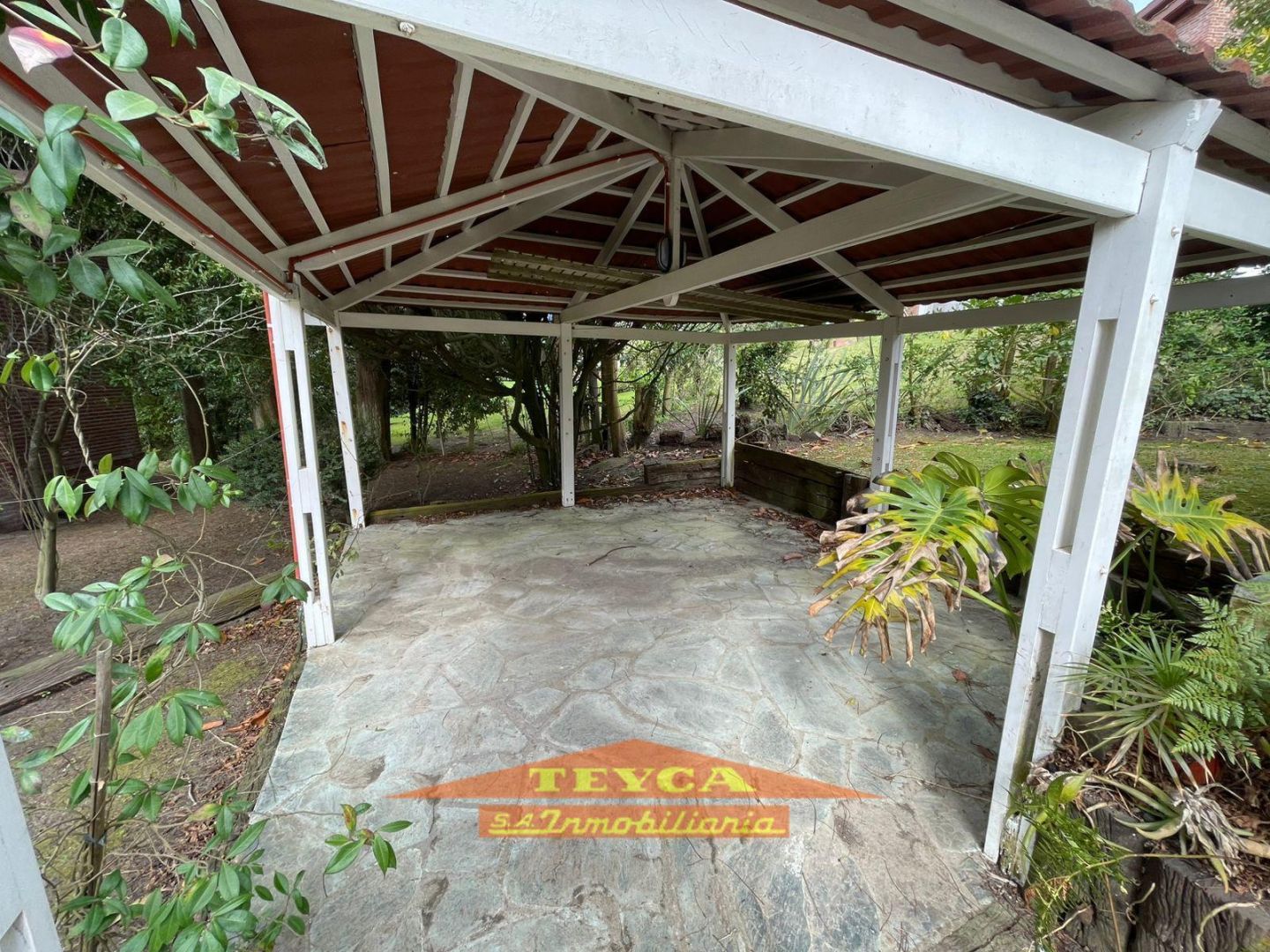 Casa en venta Lasalle 5 ambientes