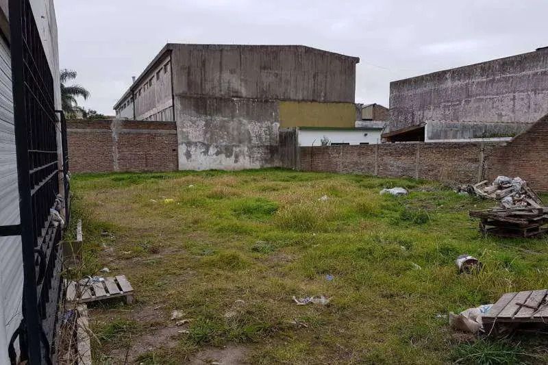 Lote en Cabrera 800
