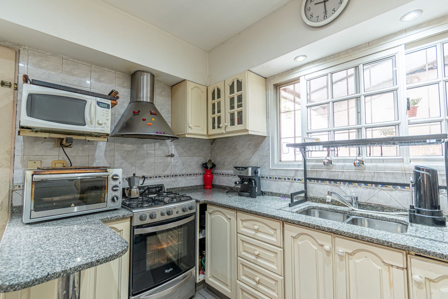 Casa en Venta en General San Martin, G.B.A. Zona Norte