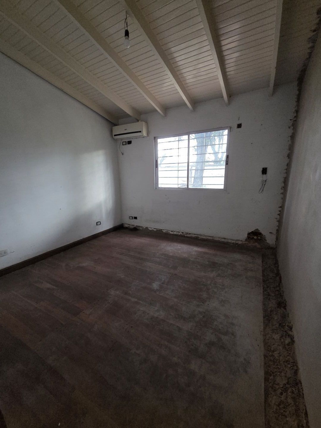 Casa en Venta en Ituzaingo, G.B.A. Zona Oeste