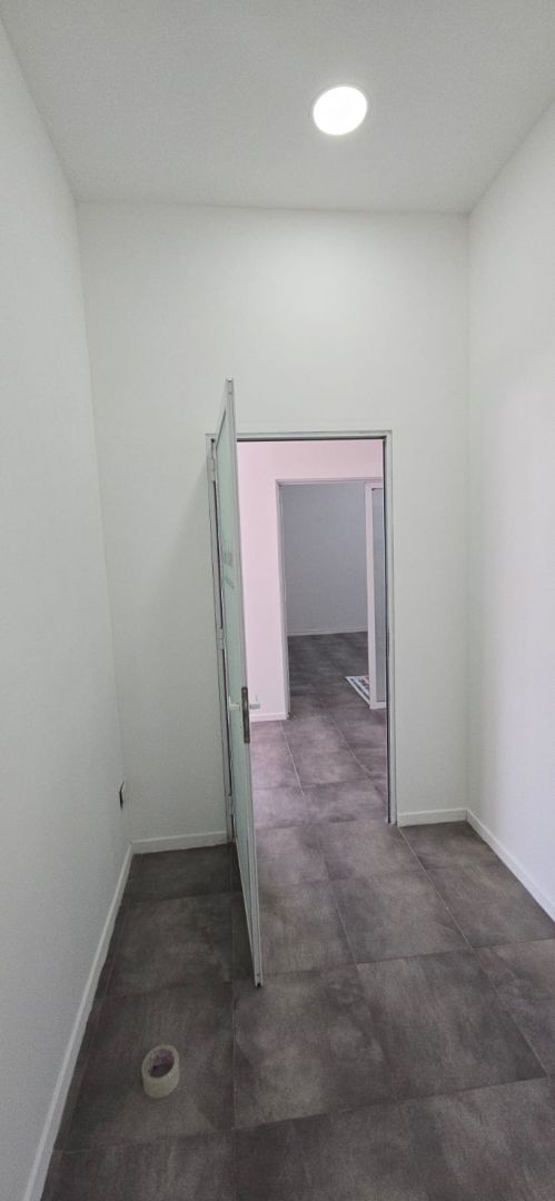 ALQUILER DE OFICINA EN Neuquén - 25